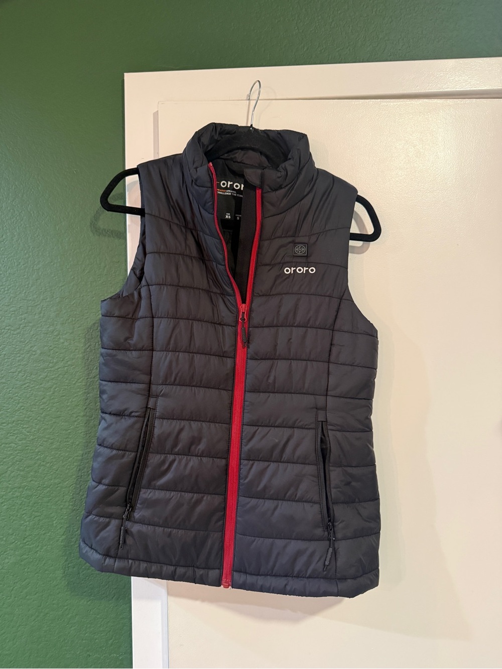 ororo Women's Quilted Puffer Vest in Charcoal with Red Trim (no battery)